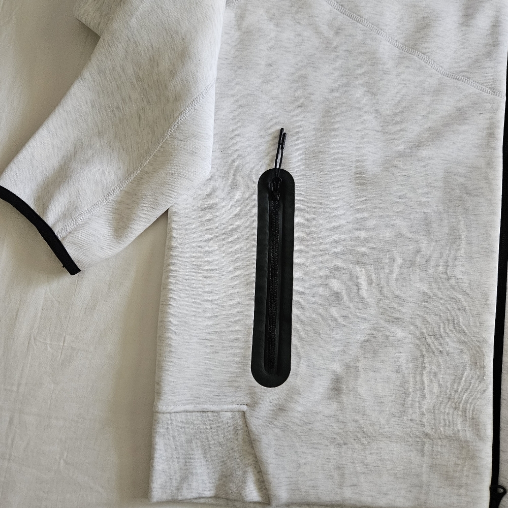 Nike Tech Fleece Hoodie Full-Zip Windrunner Birch FB7921 051 Men's Size XLarge - Picture 3 of 8